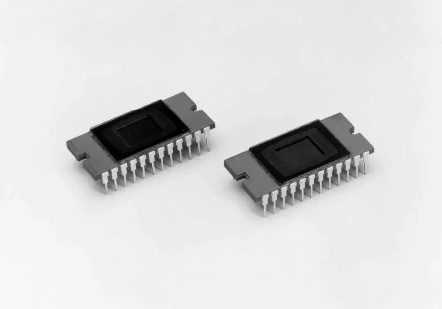 CCD「ICX008」